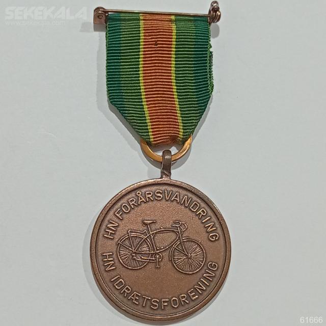 medal antique collection sekekala.com.030317 (37) مدال کلکسیونی دانمارک 1985 (روبان فابریک)