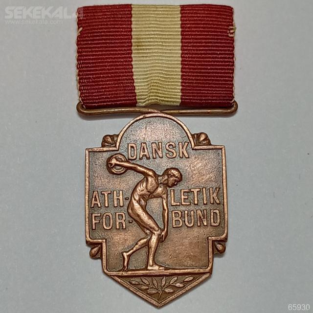 sekekala.com badge vintage medal & coins 030503 (213) مدال کمیاب کلکسیونی ورزشی دانمارک 1934