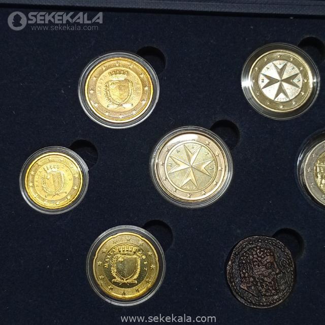 {"capture_mode":"AutoModule","fa پک کمیاب سکه های یورو مالت 2012 + 2 یورو یادبودی و مدال یادبودی طرح سکه قدیمی