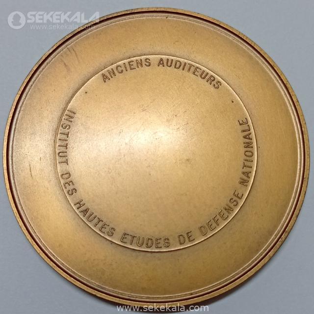 {"capture_mode":"AutoModule","fa مدال برنز یادبودی مدرسه عالی نظامی (پاریس) فرانسه 1980 (AU)