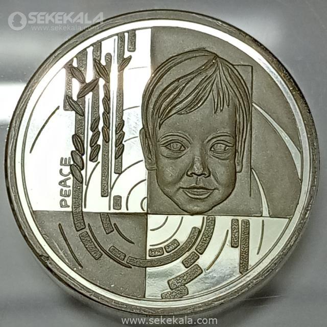 {"capture_mode":"AutoModule","fa جفت مدال نقره و برنز صلح سازمان ملل 1989 (داخل قاب فابریک)