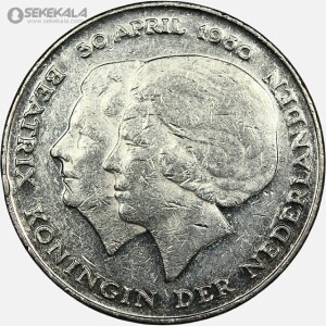 سکه ۲/۵ گیلدن هلند ۱۹۸۰ (یادبود تاجگذاری ملکه بئاتریکس)