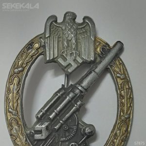 مدال جنگی ضد هوایی ارتش آلمان نازی (هیتلر)