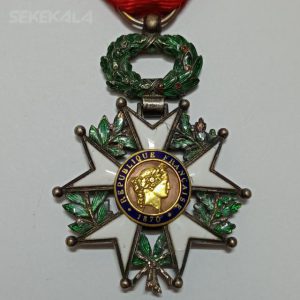 مدال نقره فوق العاده کمیاب قدیمی فرانسه ۱۸۷۰ (مدال لژیون فرانسه) با روبان فابریک